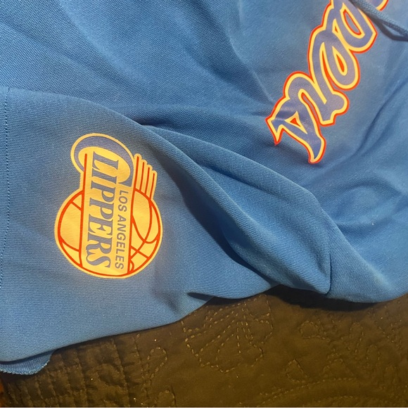 Los Angeles Clippers short sleeve hoodie - Picture 2 of 3